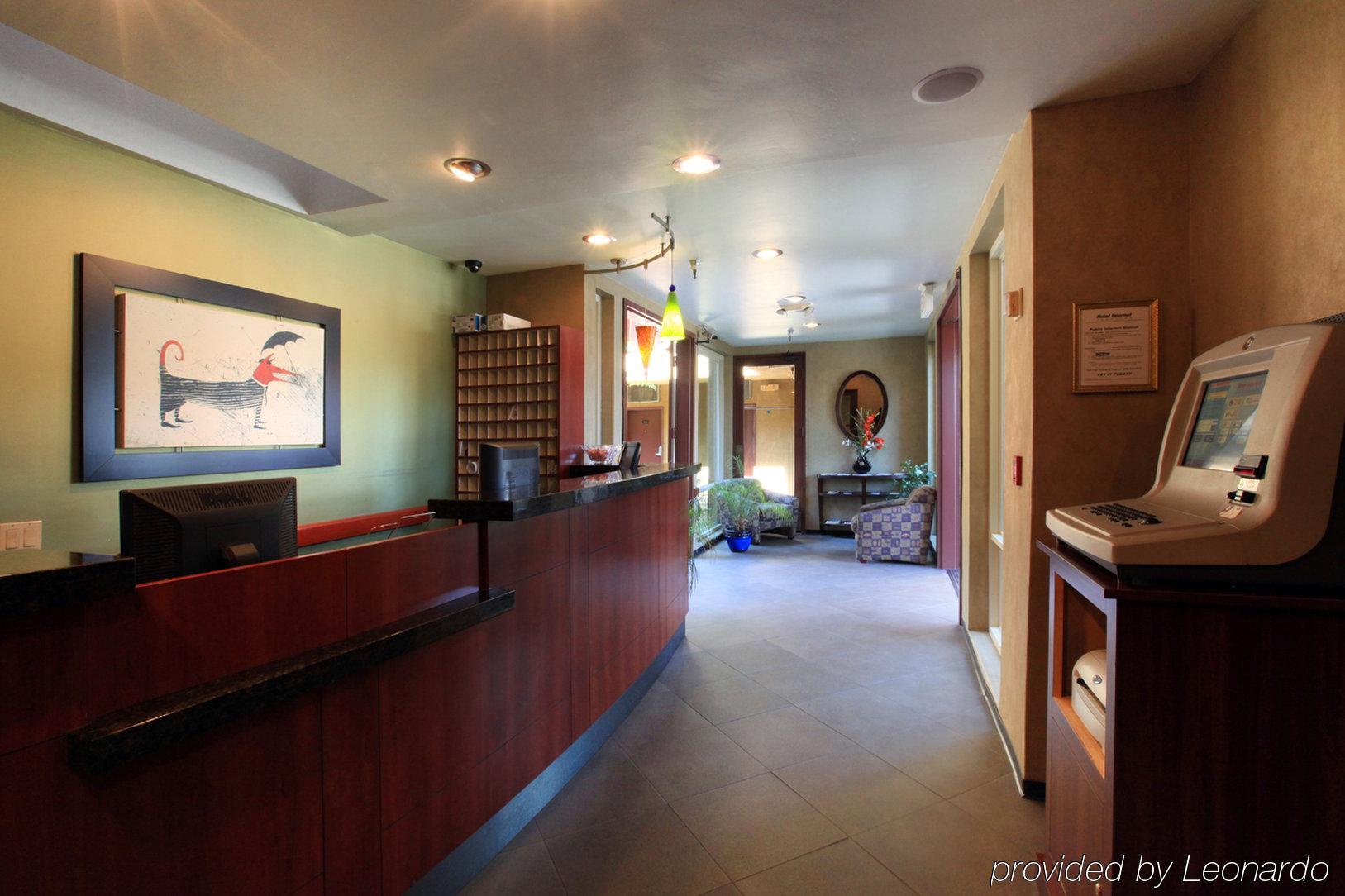 Quality Inn San Diego Downtown North Интерьер фото